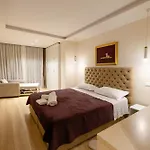 Luxury Center Observatori Apartman