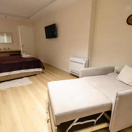 Apartment Luxury Center Observatori Tirana