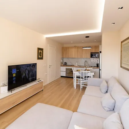 Luxury Center Observatori Διαμέρισμα