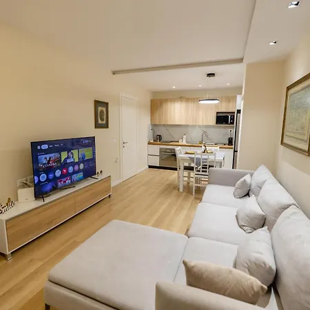 Luxury Center Observatori Apartment