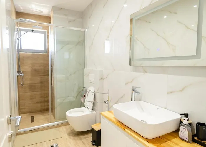 Luxury Center Observatori *