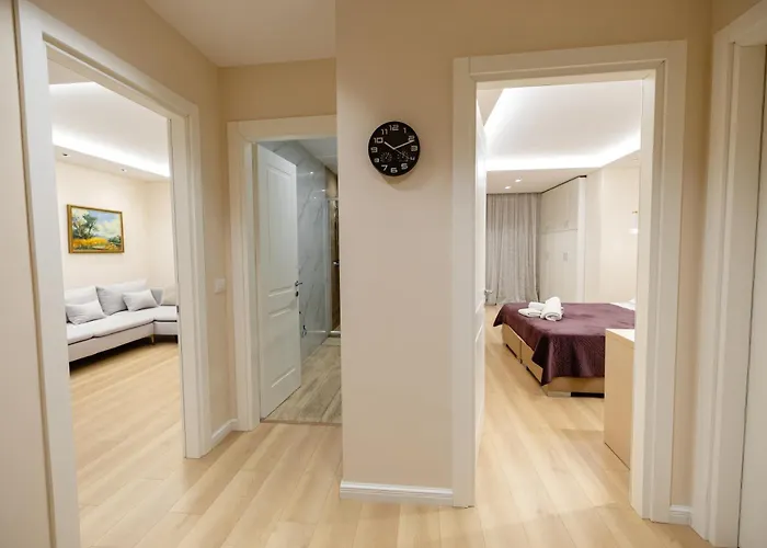 Luxury Center Observatori Apartman