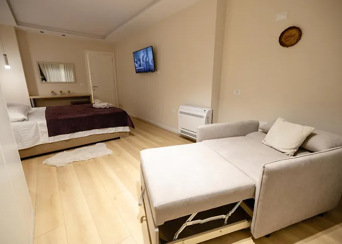 Luxury Center Observatori Apartman *